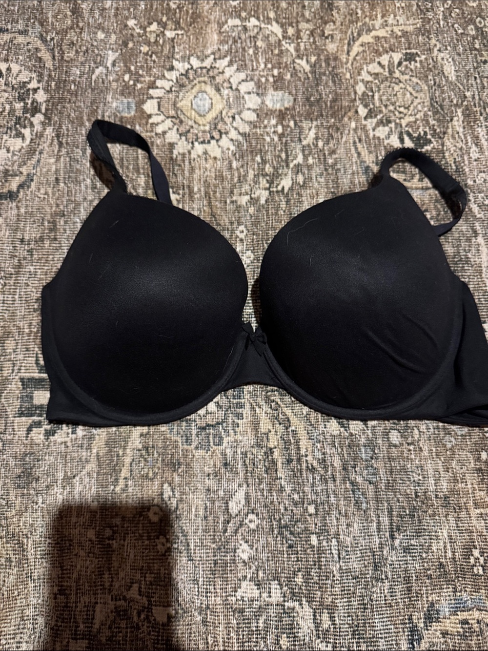 Black T-Shirt Bra — Women’s Smooth Everyday Support 38DD
